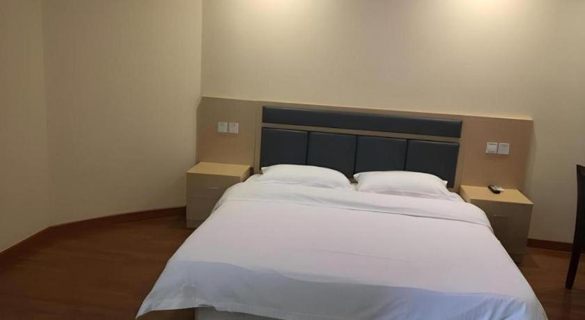 GreenTree Inn Anhui Wuhu Fangte Second Phase Nanxiang Wanshang Express Hotel Luaran gambar