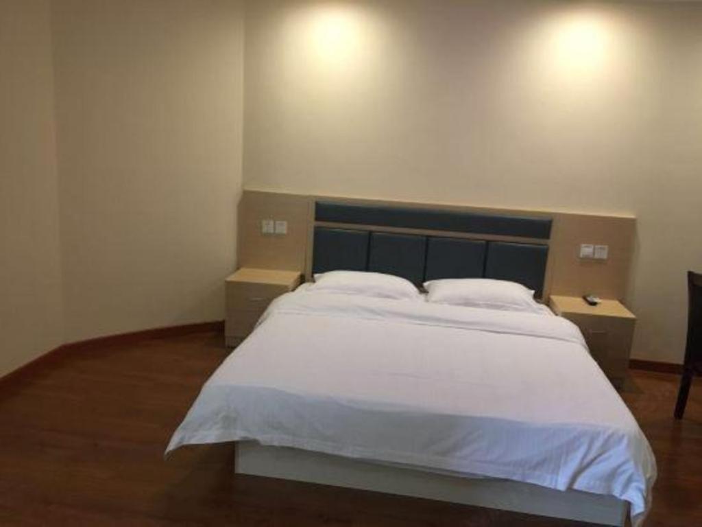 GreenTree Inn Anhui Wuhu Fangte Second Phase Nanxiang Wanshang Express Hotel Luaran gambar