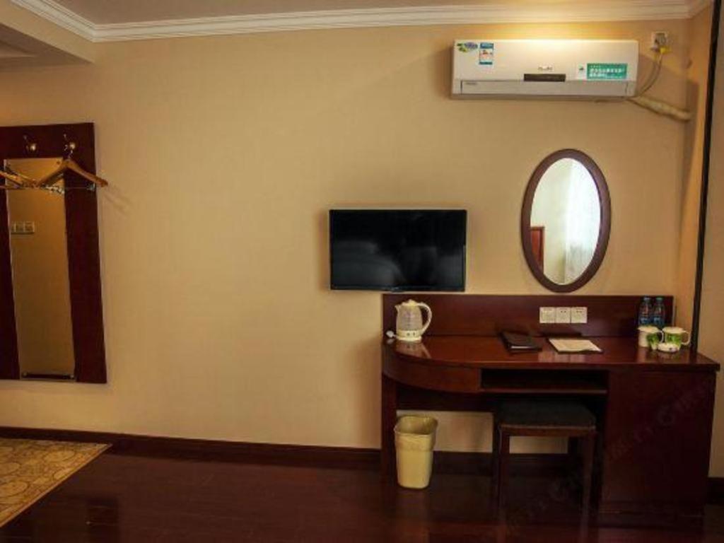 GreenTree Inn Anhui Wuhu Fangte Second Phase Nanxiang Wanshang Express Hotel Luaran gambar