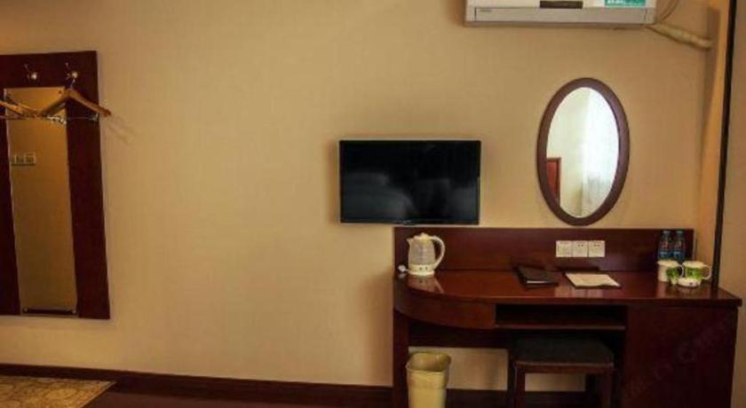 GreenTree Inn Anhui Wuhu Fangte Second Phase Nanxiang Wanshang Express Hotel Luaran gambar