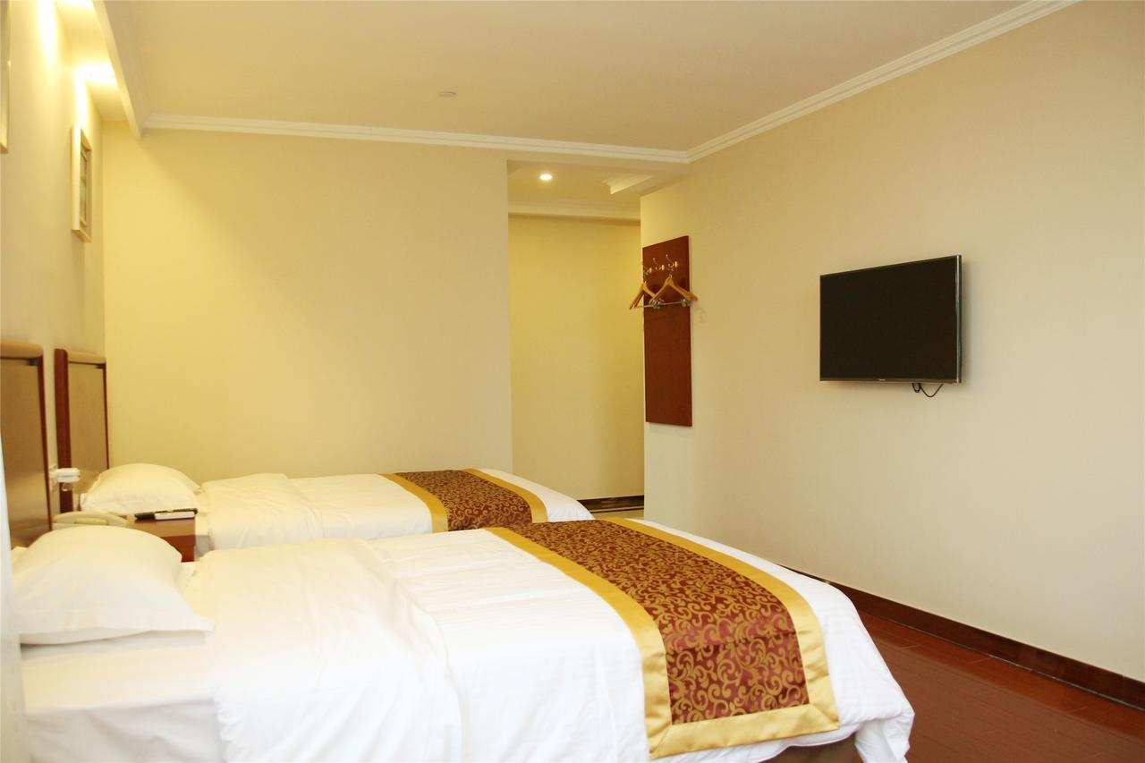 GreenTree Inn Anhui Wuhu Fangte Second Phase Nanxiang Wanshang Express Hotel Luaran gambar